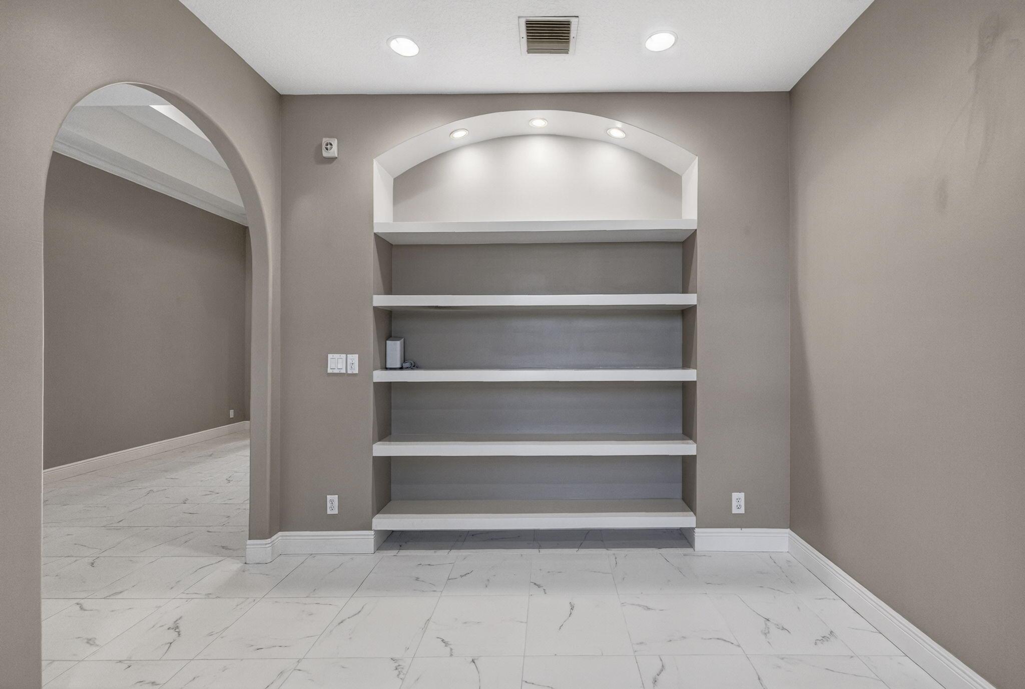 ABERDEEN 24 - Residential