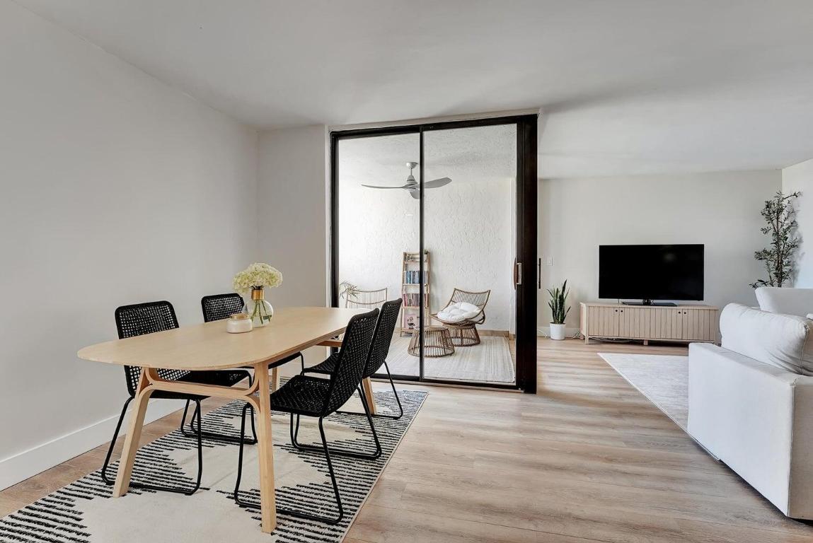 LAVERS DELRAY RACQUET CLUB CONDO - Residential Lease