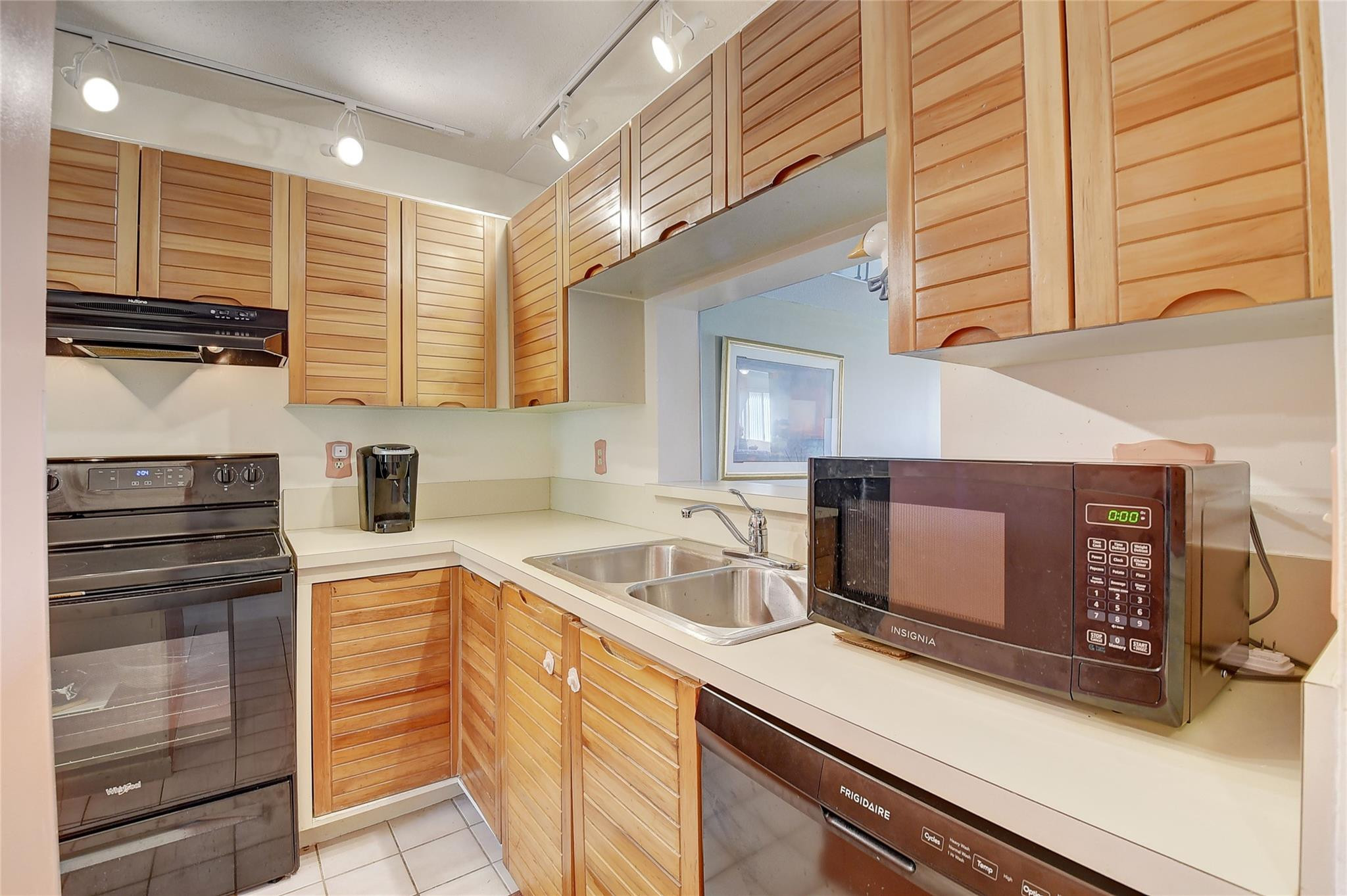 MORNINGSTAR AT DELRAY - Residential