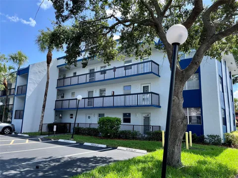 3140 Holiday Springs Blvd Unit 202, Pompano Beach, FL MLS: F10499094