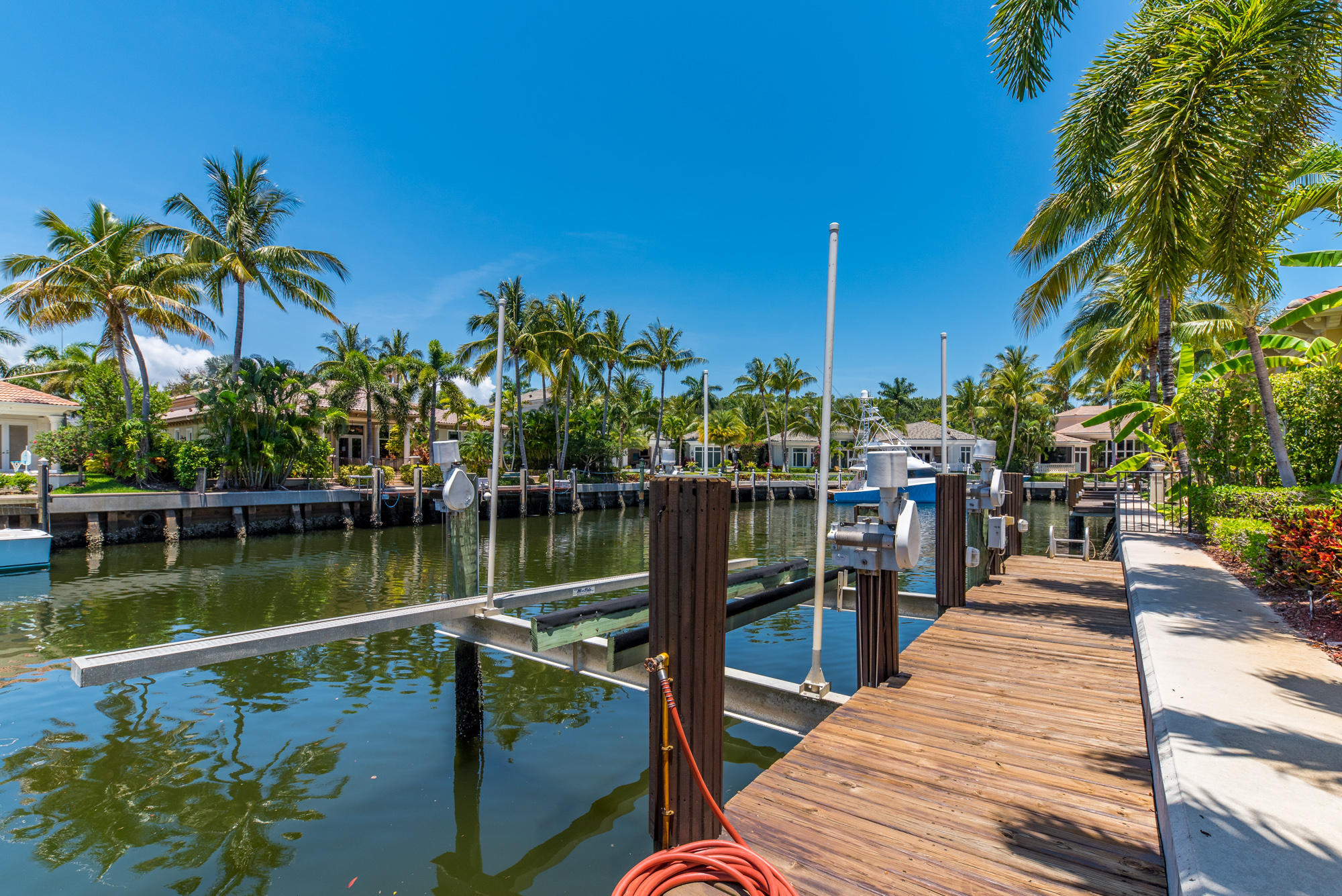 HARBOUR ISLES - Residential