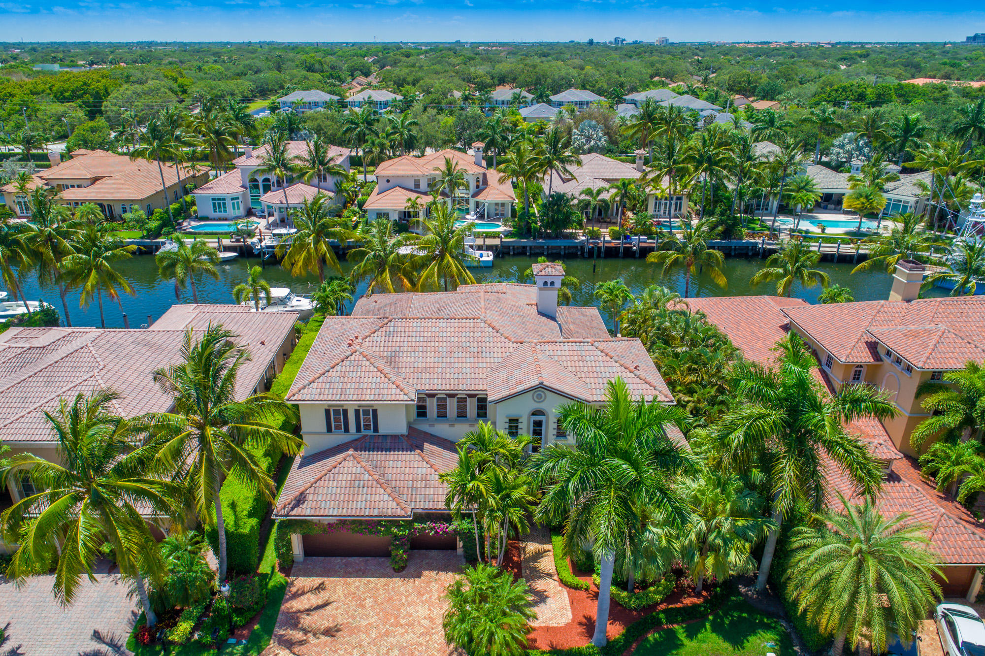 HARBOUR ISLES - Residential