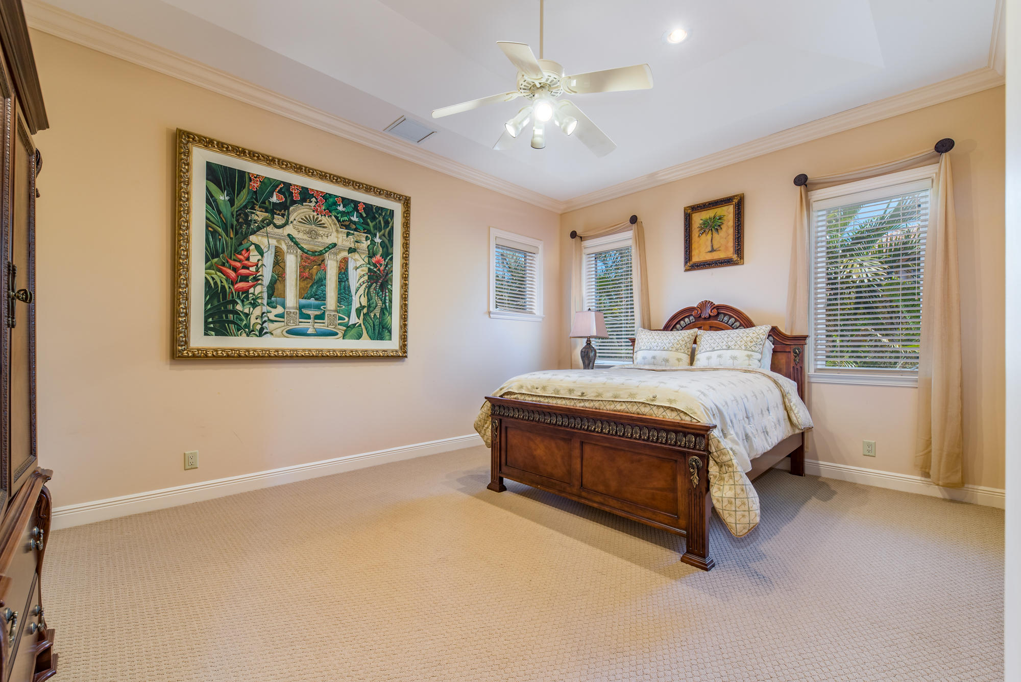 HARBOUR ISLES - Residential