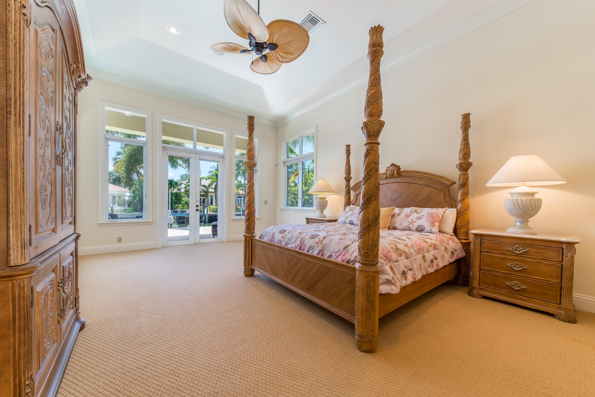 HARBOUR ISLES - Residential