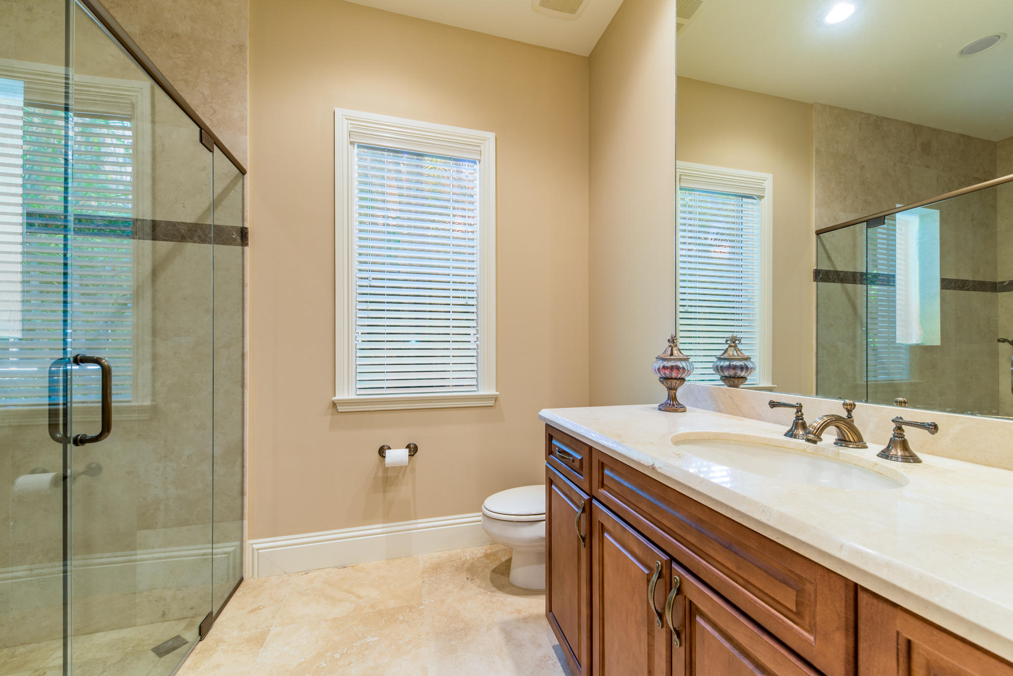 HARBOUR ISLES - Residential