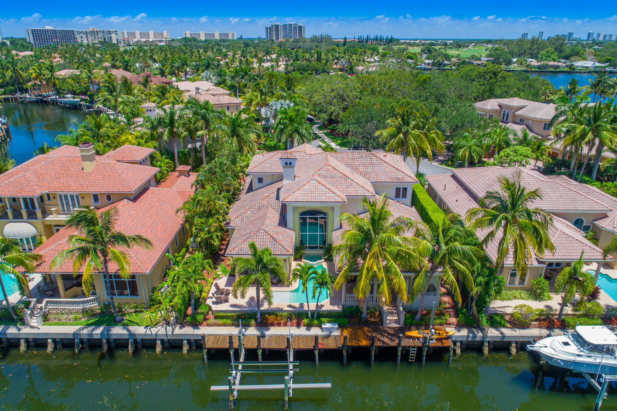 HARBOUR ISLES - Residential