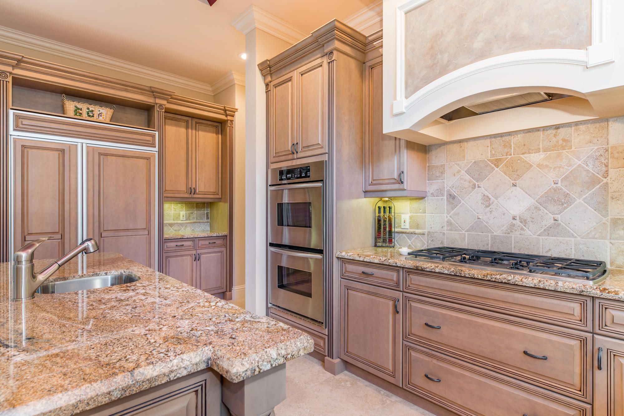 HARBOUR ISLES - Residential