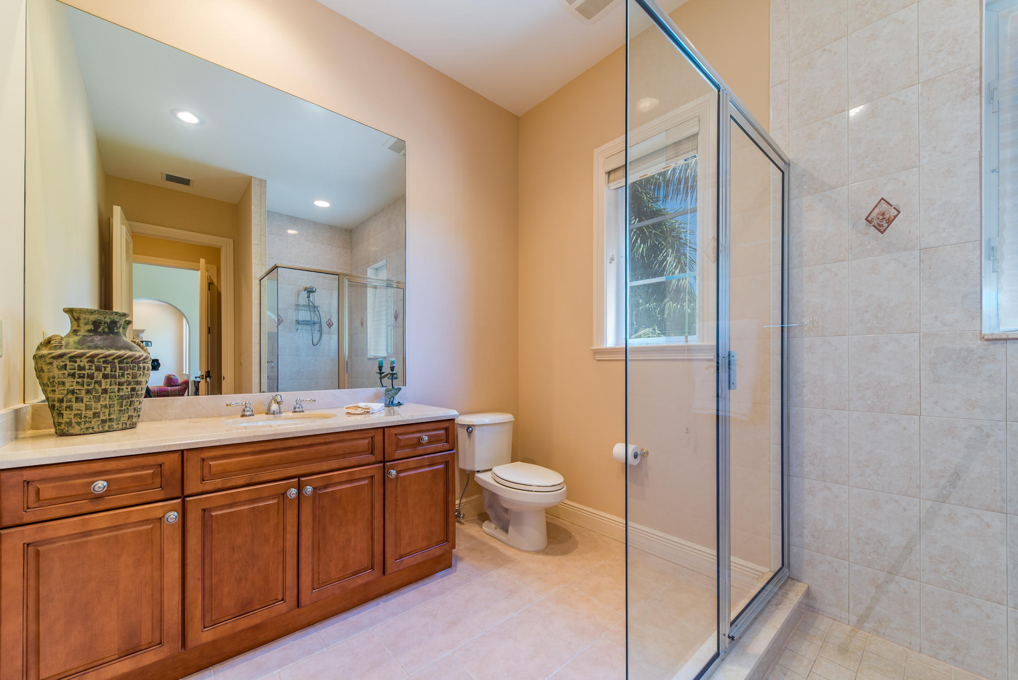 HARBOUR ISLES - Residential