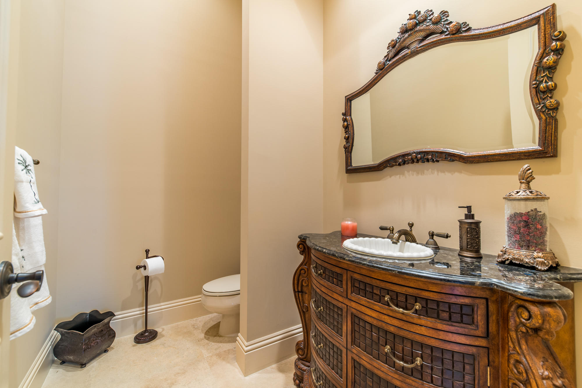 HARBOUR ISLES - Residential