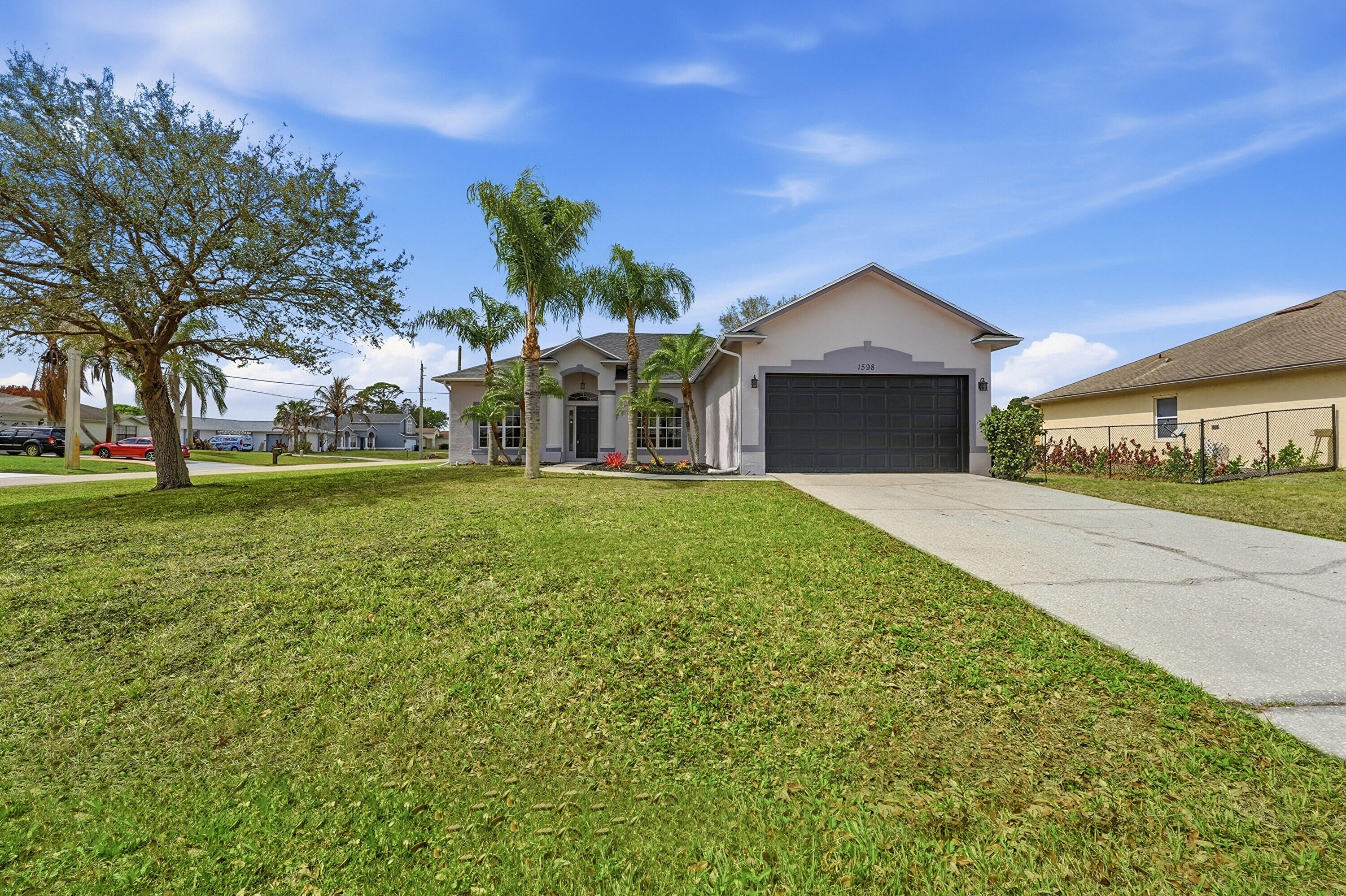 PORT ST LUCIE-SECTION 04 - Residential