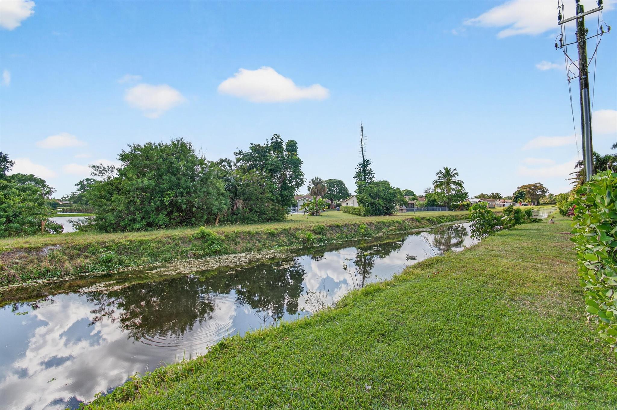 BOCA RIO HEIGHTS 3/ Estat - Residential