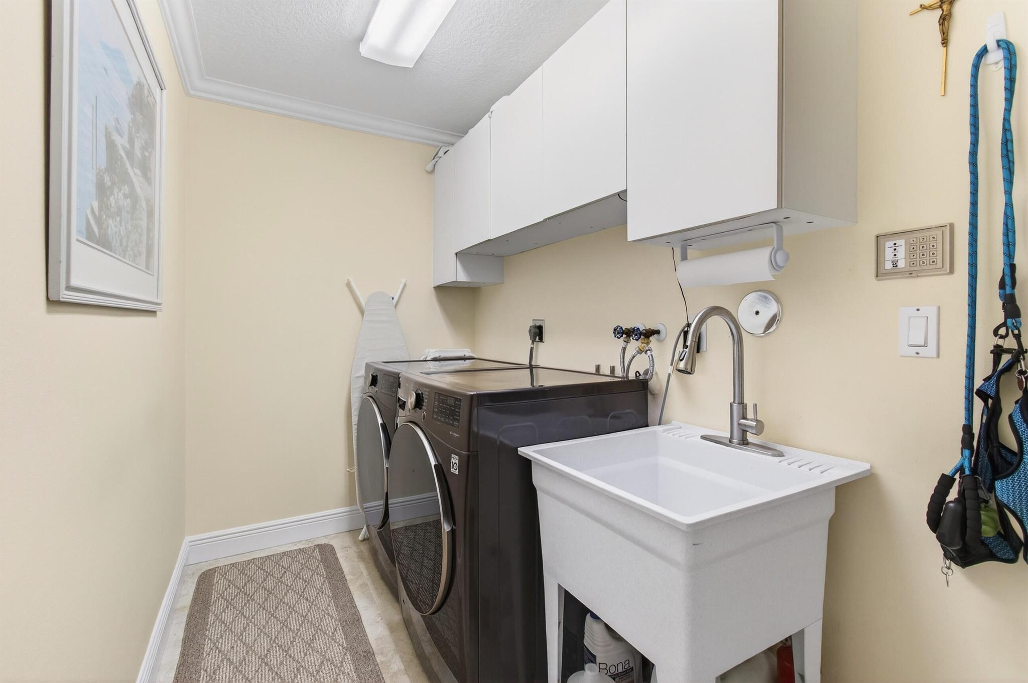 BOCA RIO HEIGHTS 3/ Estat - Residential