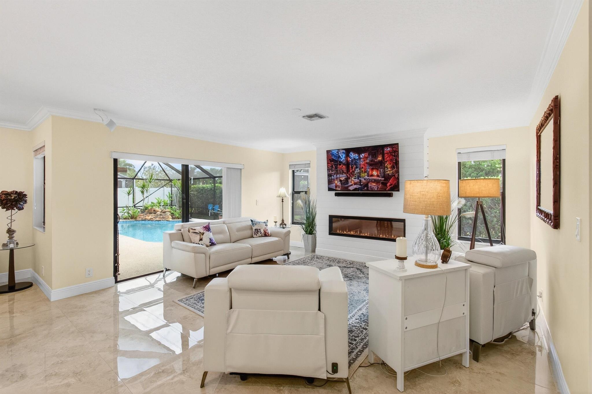 BOCA RIO HEIGHTS 3/ Estat - Residential