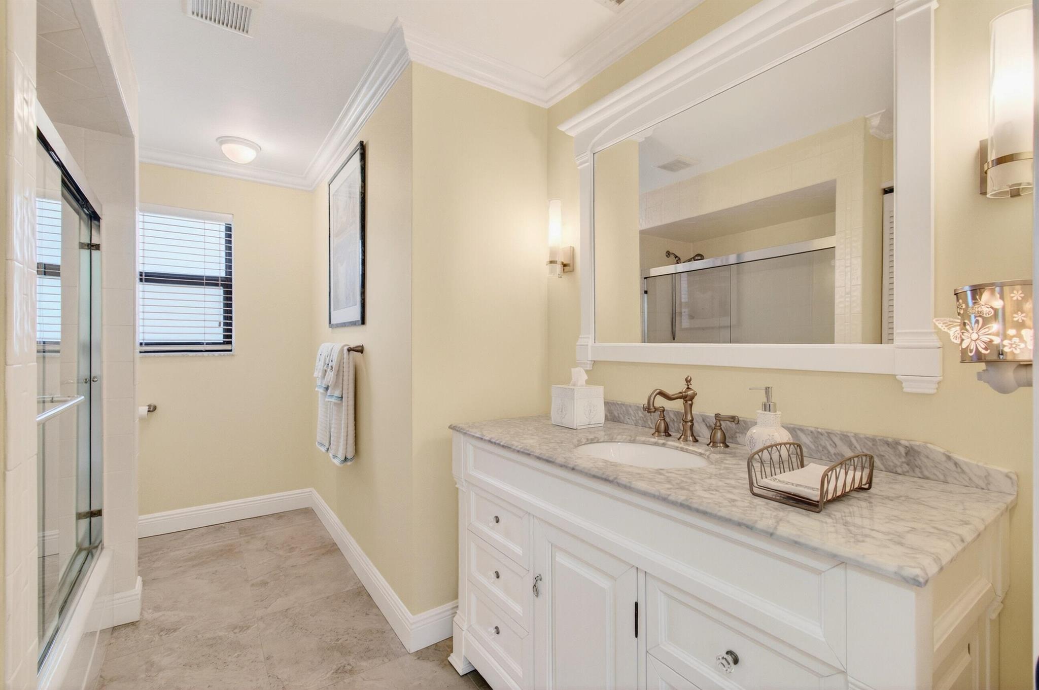 BOCA RIO HEIGHTS 3/ Estat - Residential