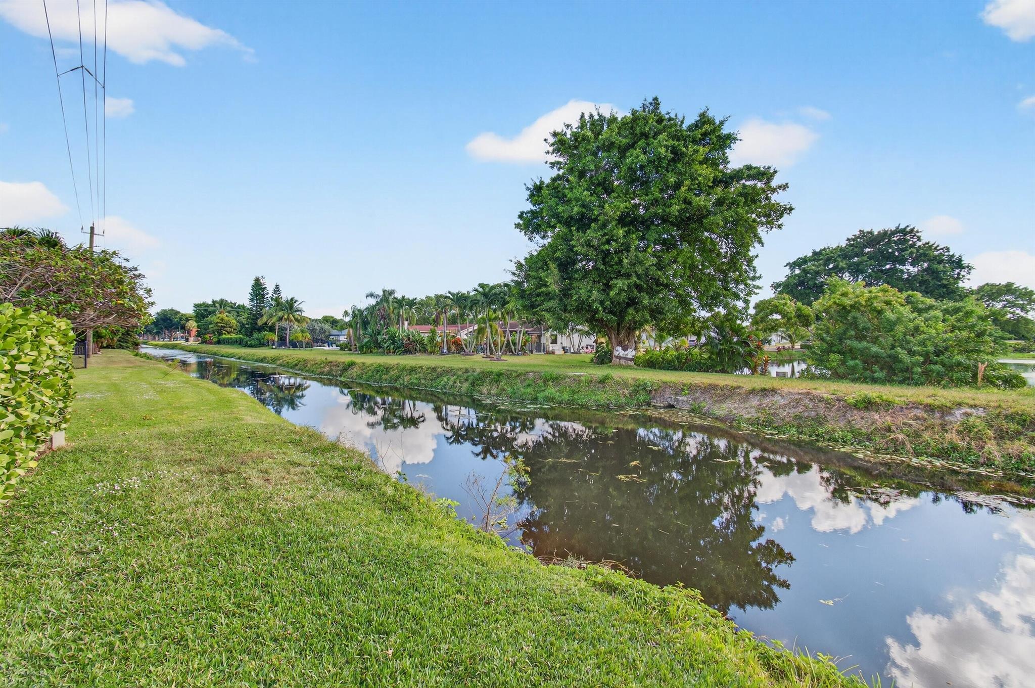 BOCA RIO HEIGHTS 3/ Estat - Residential