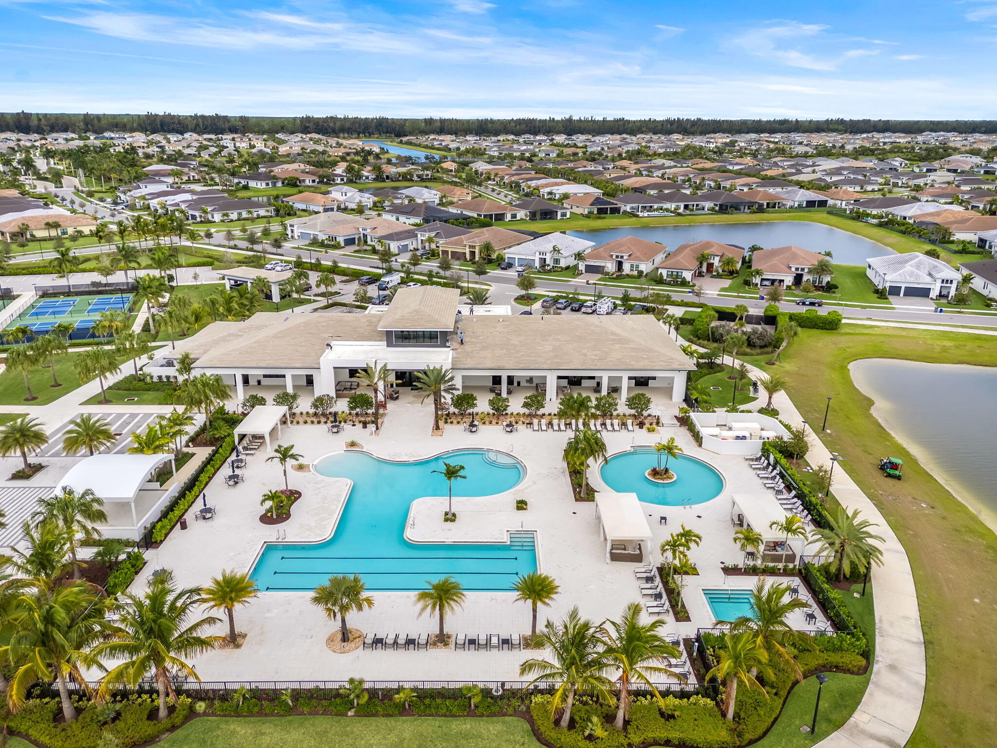 CRESSWIND PALM BEACH - Residential