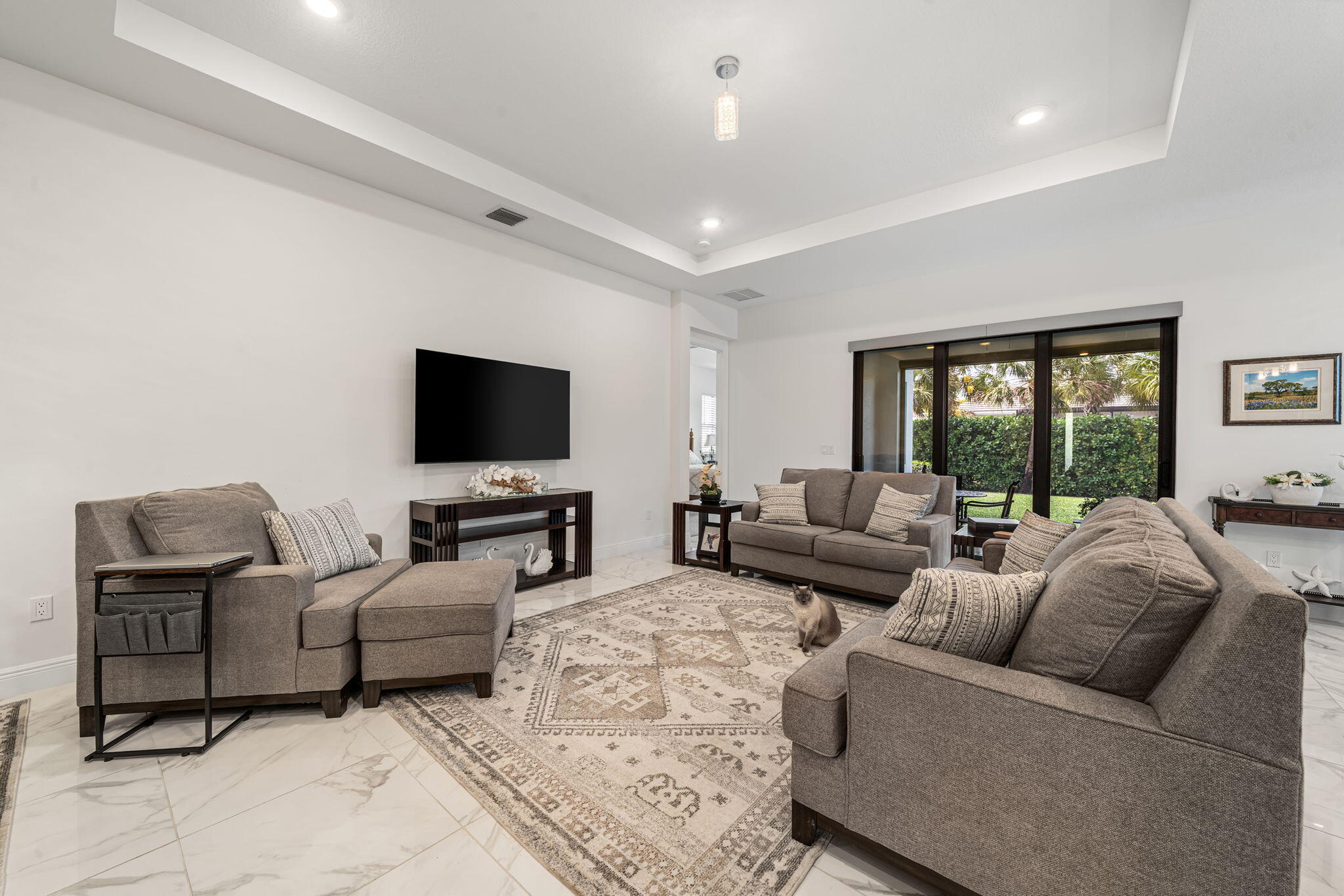 CRESSWIND PALM BEACH - Residential