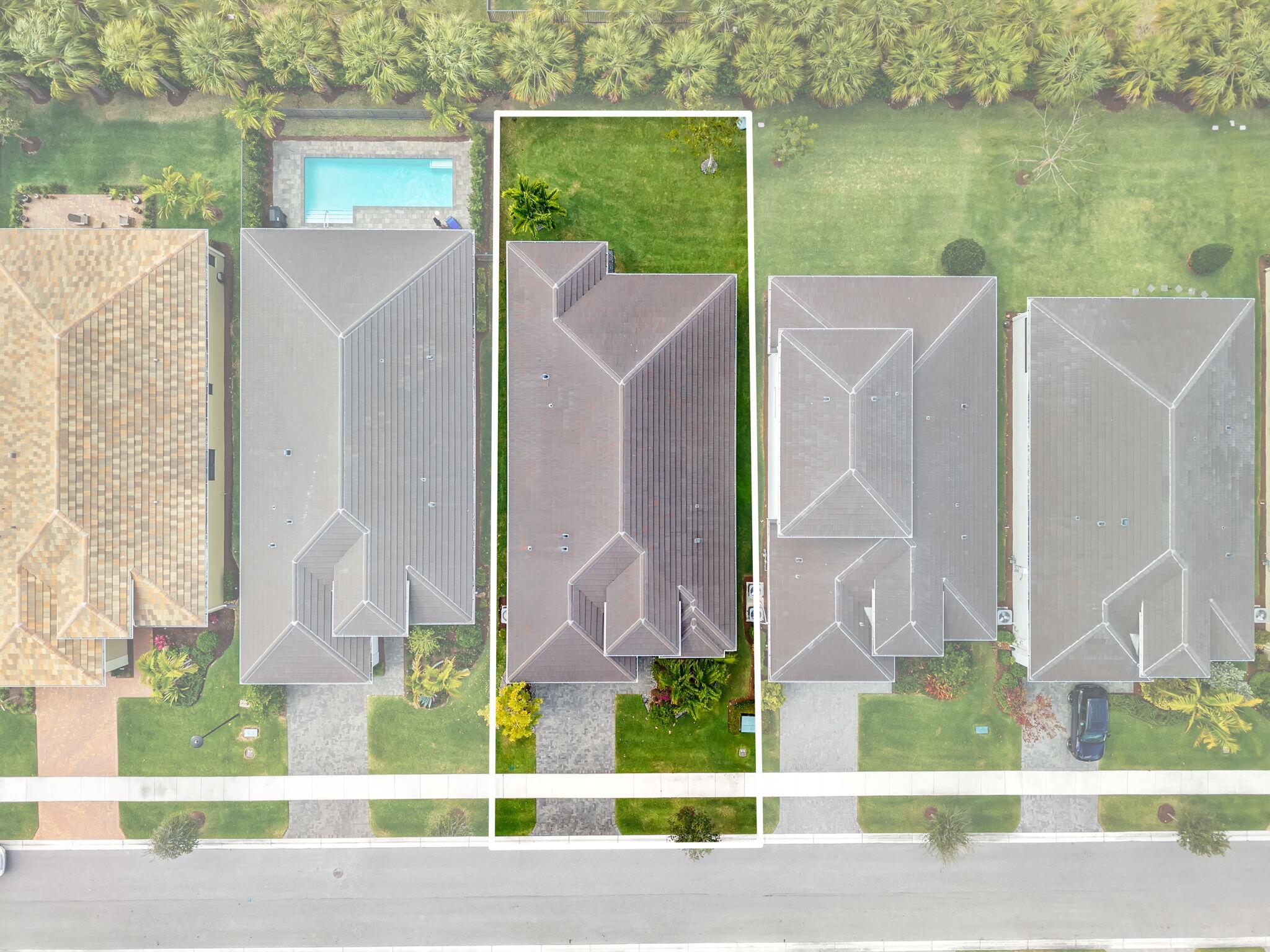 CRESSWIND PALM BEACH - Residential