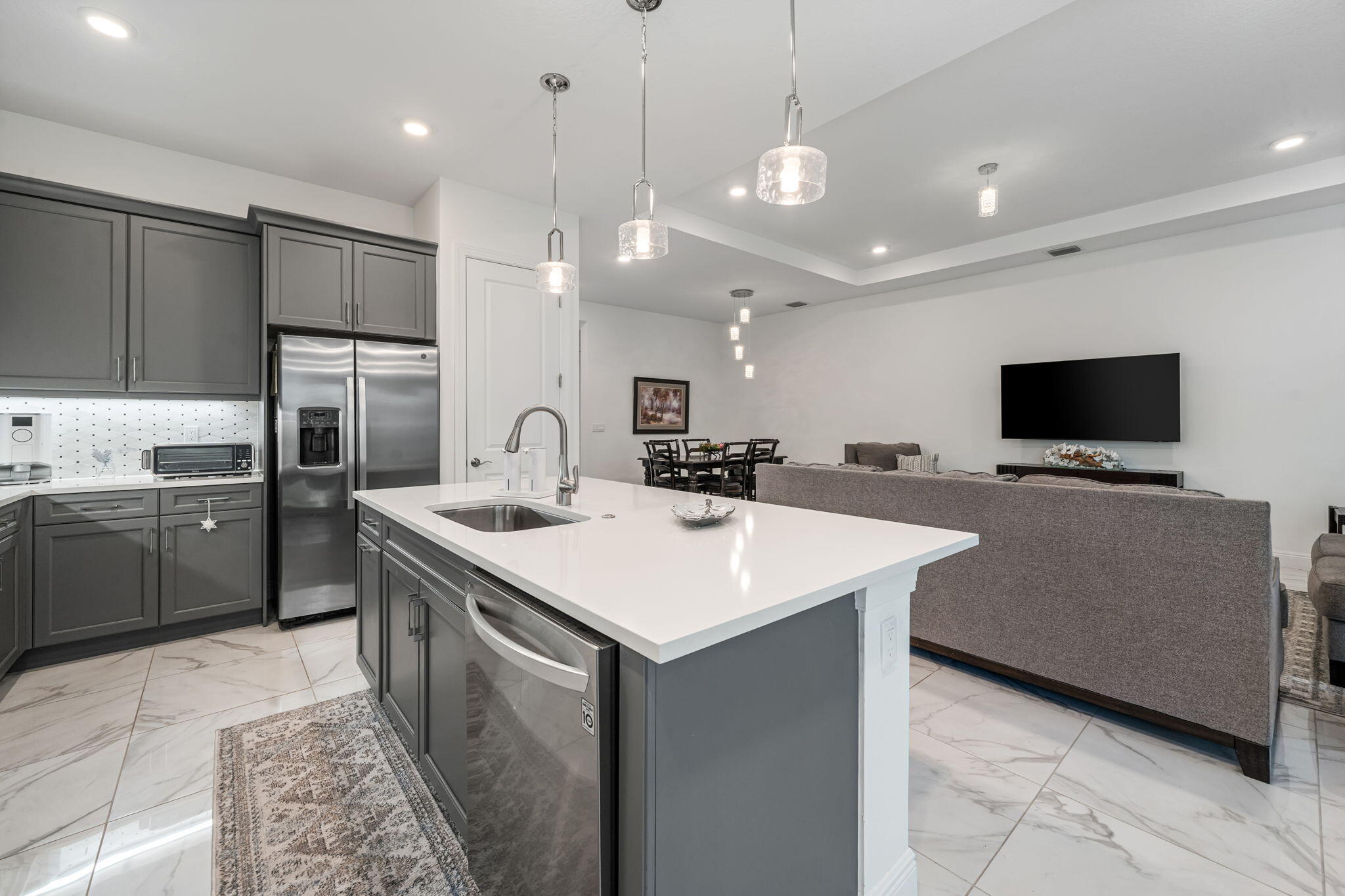 CRESSWIND PALM BEACH - Residential