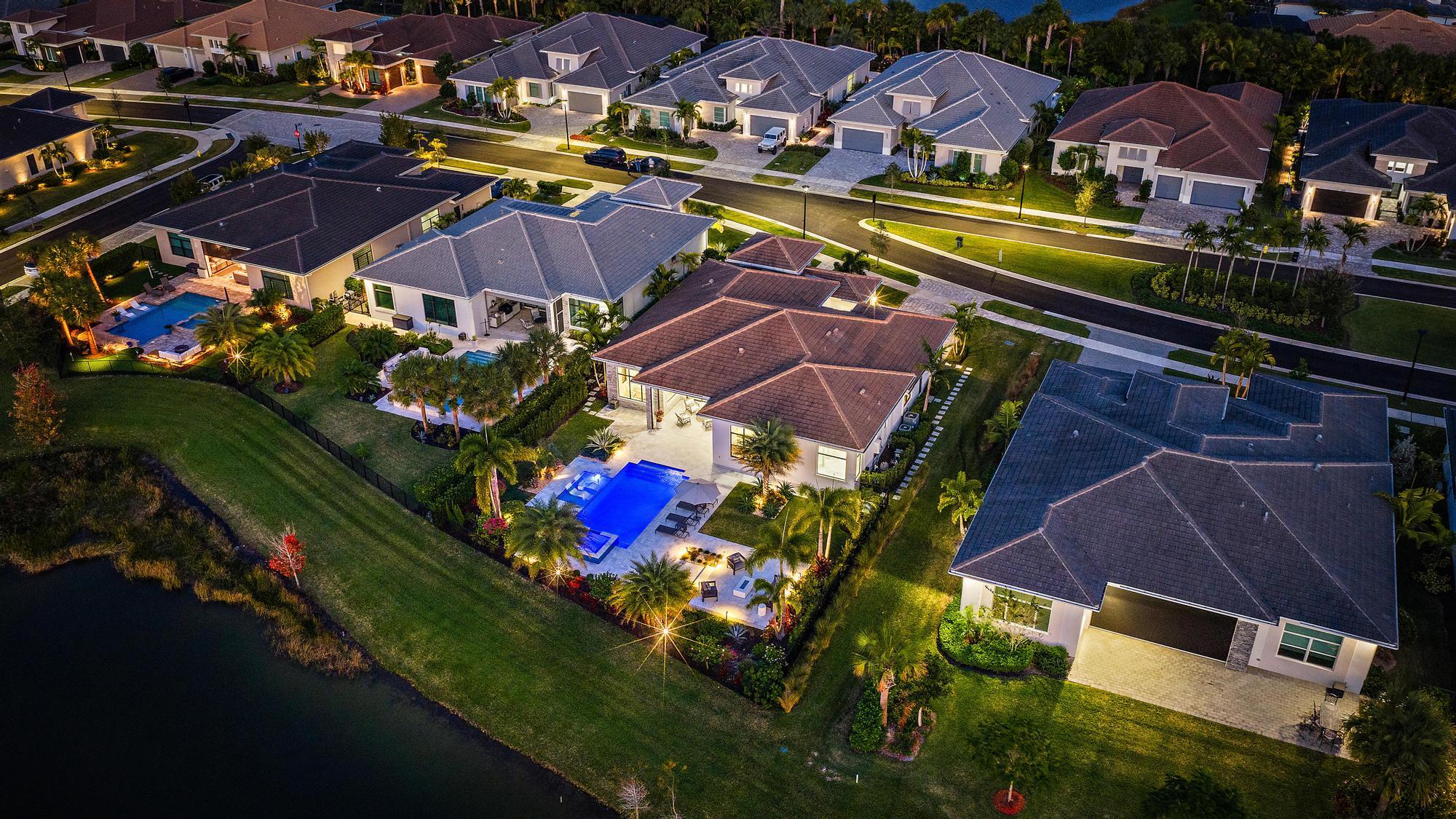 9243 Coral Isles Circle