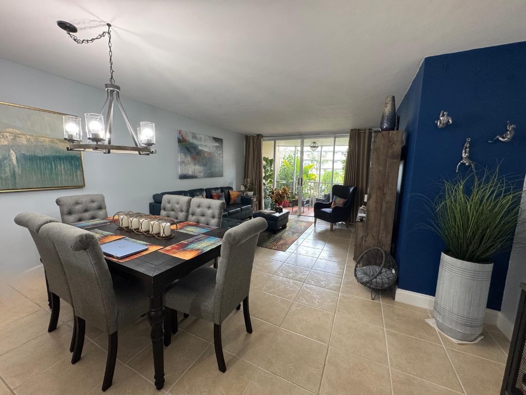 JADE WINDS GROUP CAMELLIA - Residential