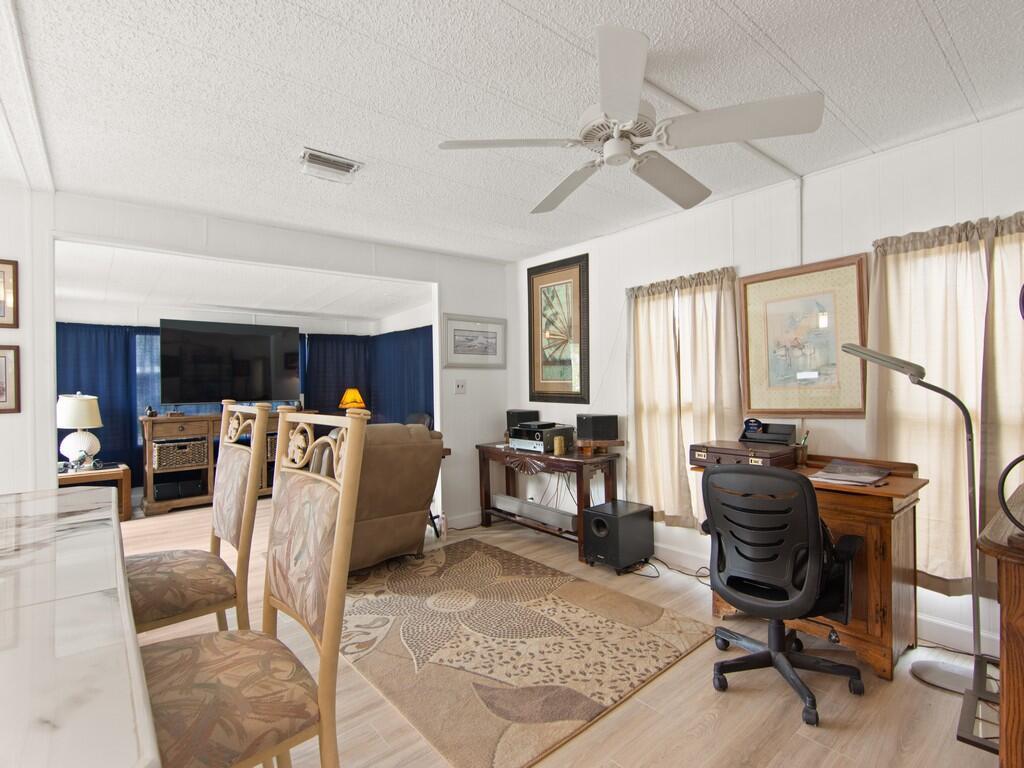 Spanish Lakes Riverfront - Residential