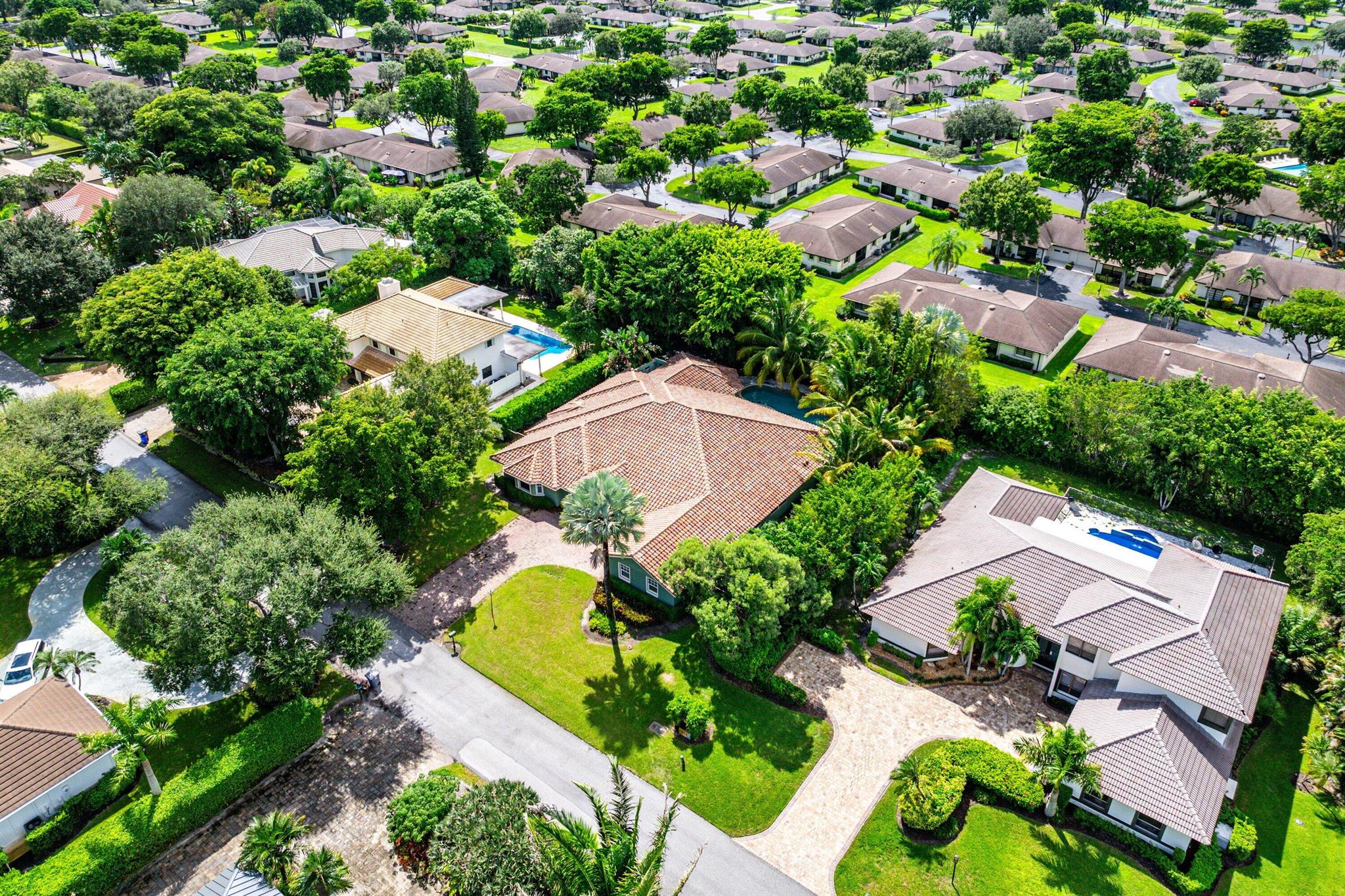 PINE TREE GOLF CLUB - Residential