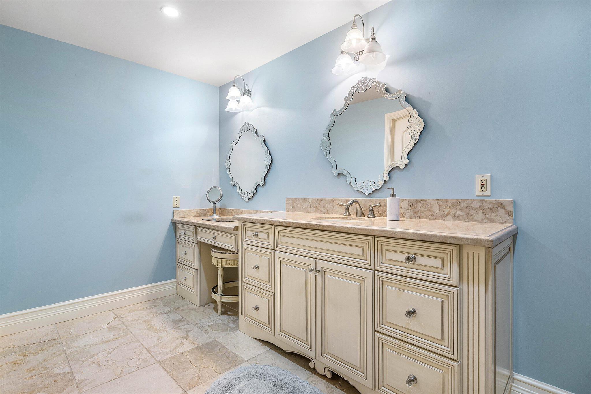 PINE TREE GOLF CLUB - Residential
