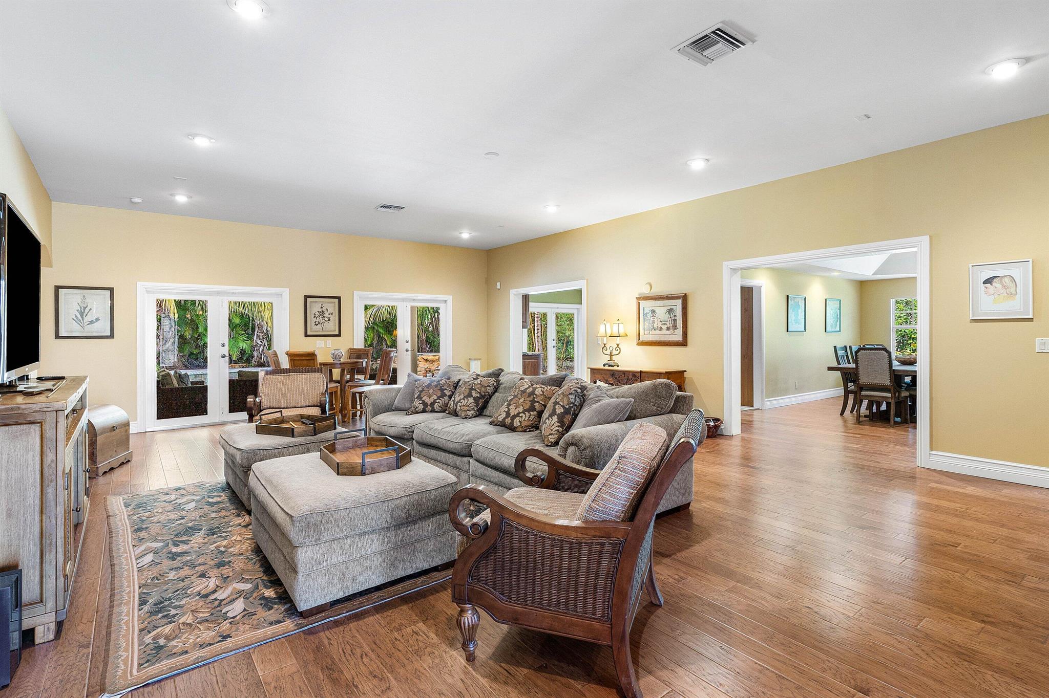 PINE TREE GOLF CLUB - Residential