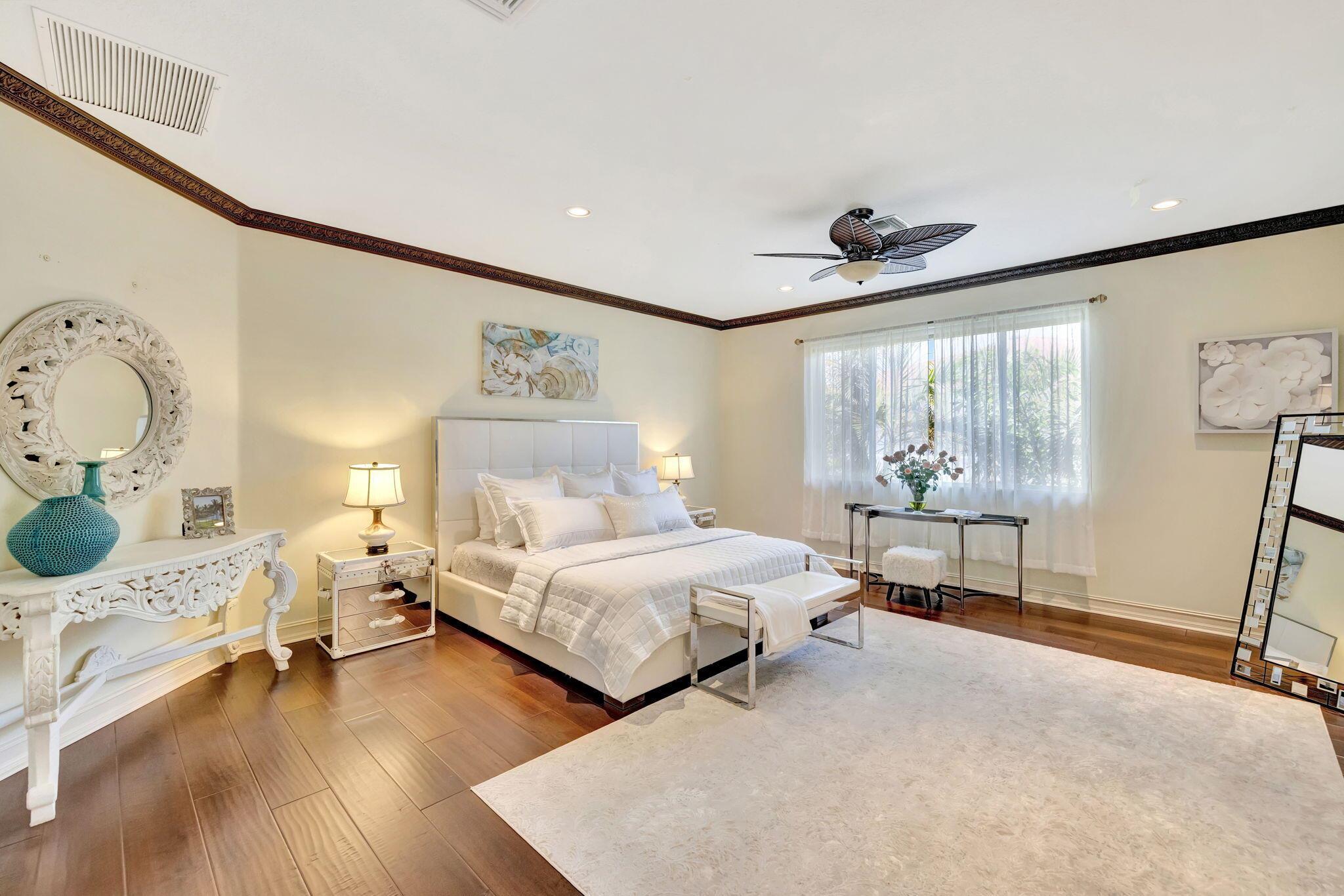 OCEAN GRANDE PLACE - Residential