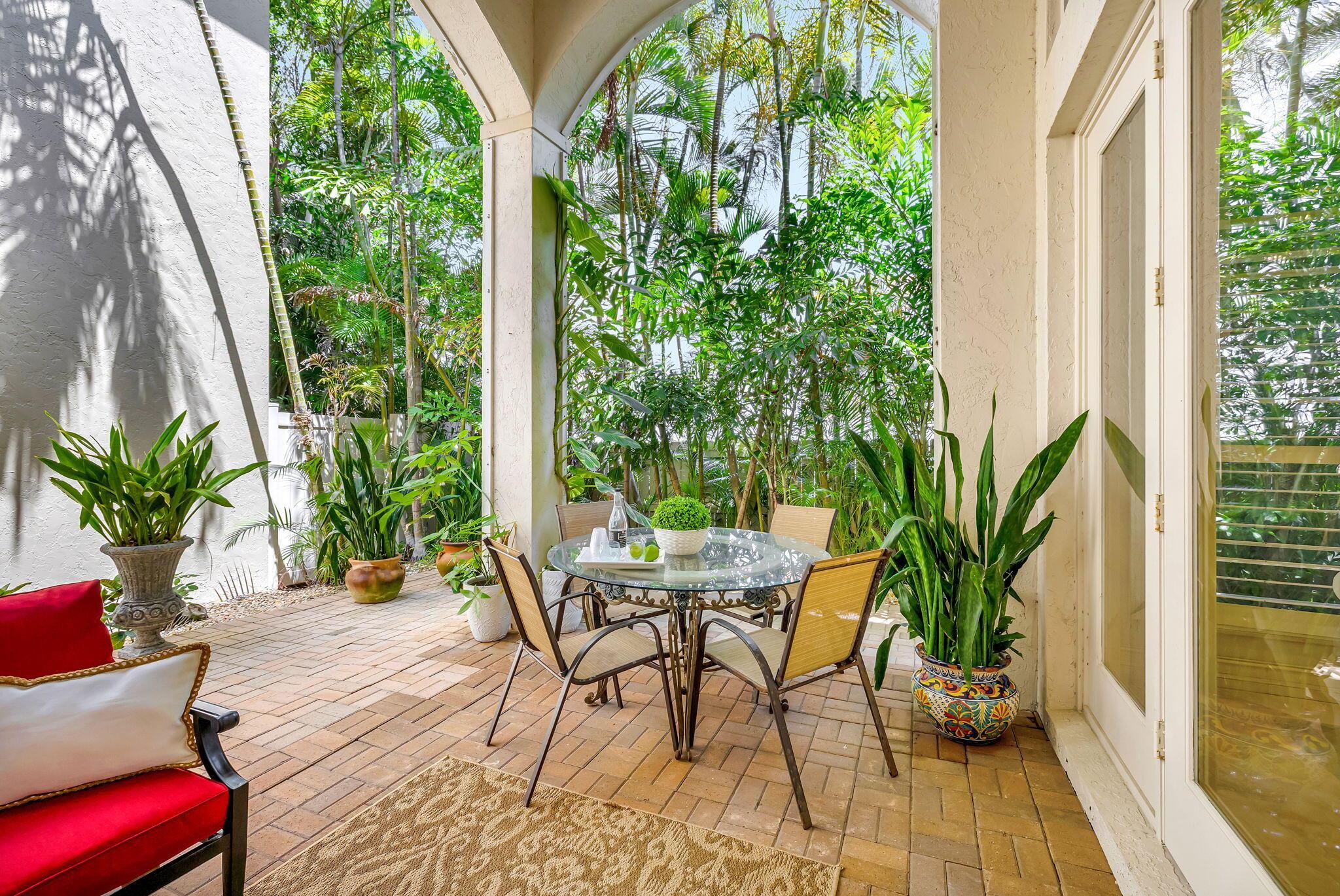 OCEAN GRANDE PLACE - Residential