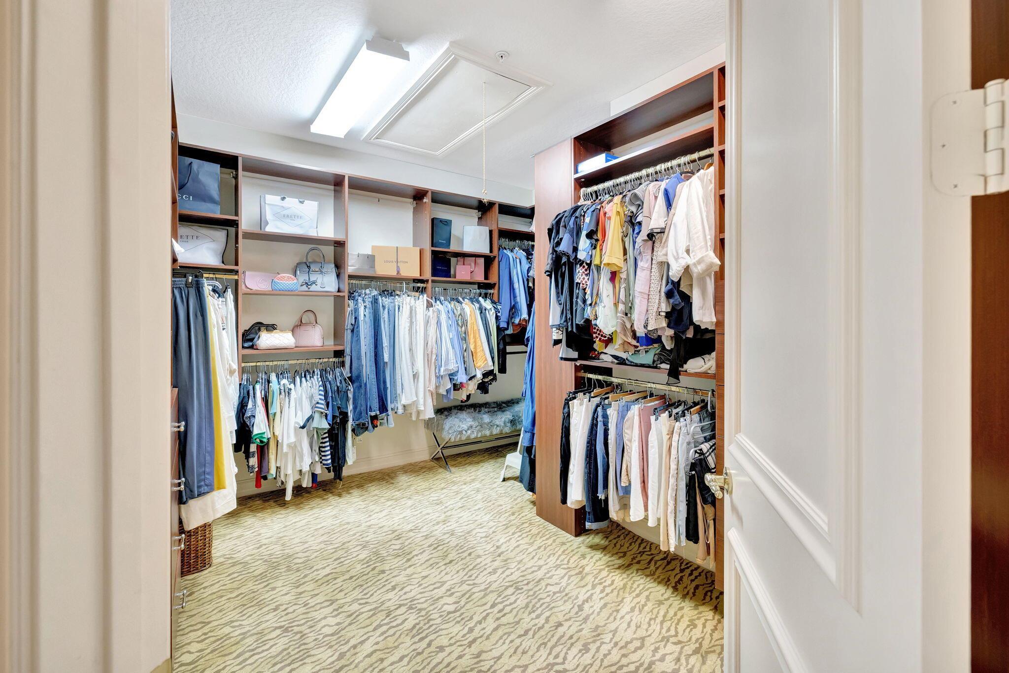 OCEAN GRANDE PLACE - Residential