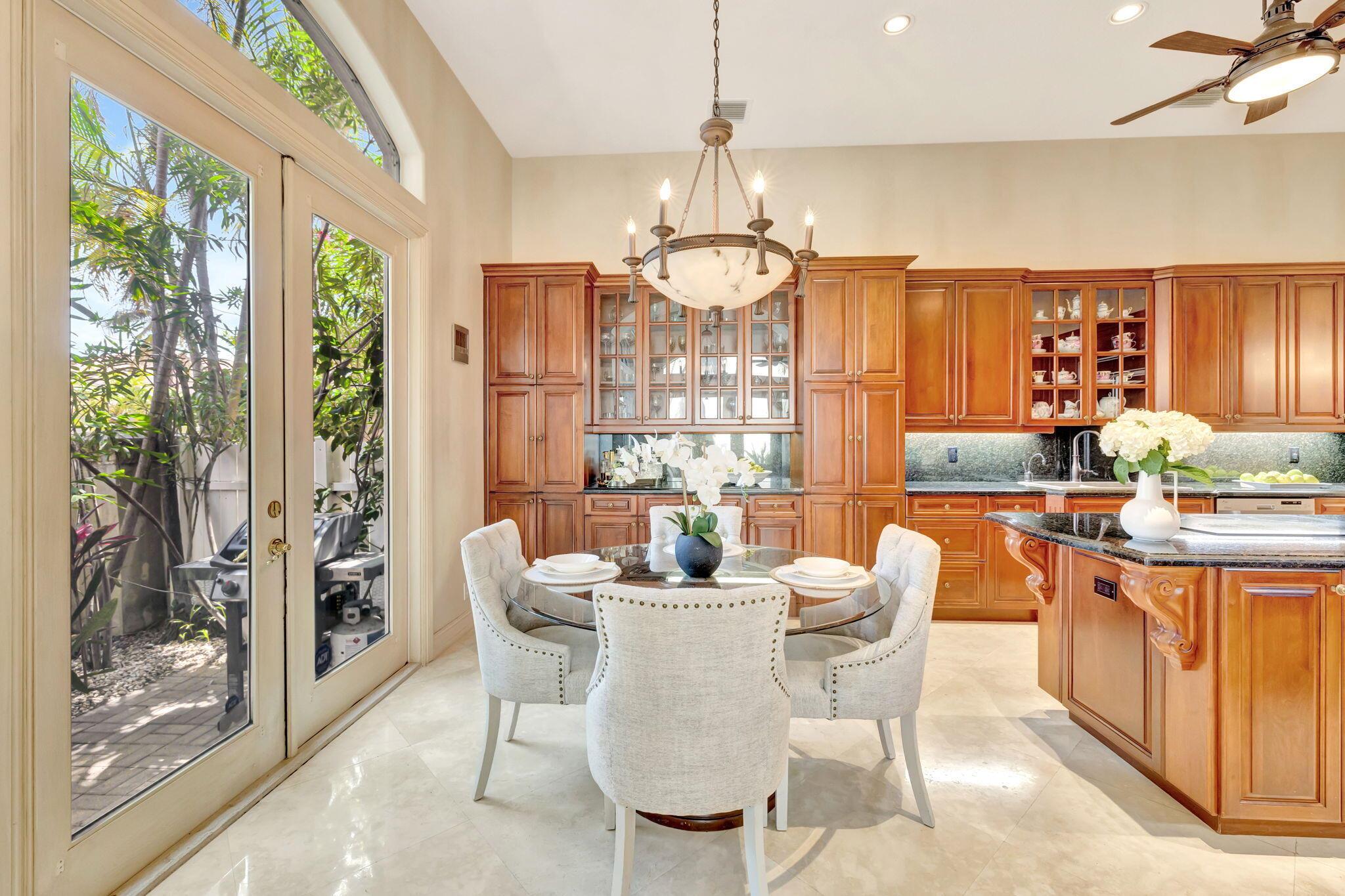 OCEAN GRANDE PLACE - Residential