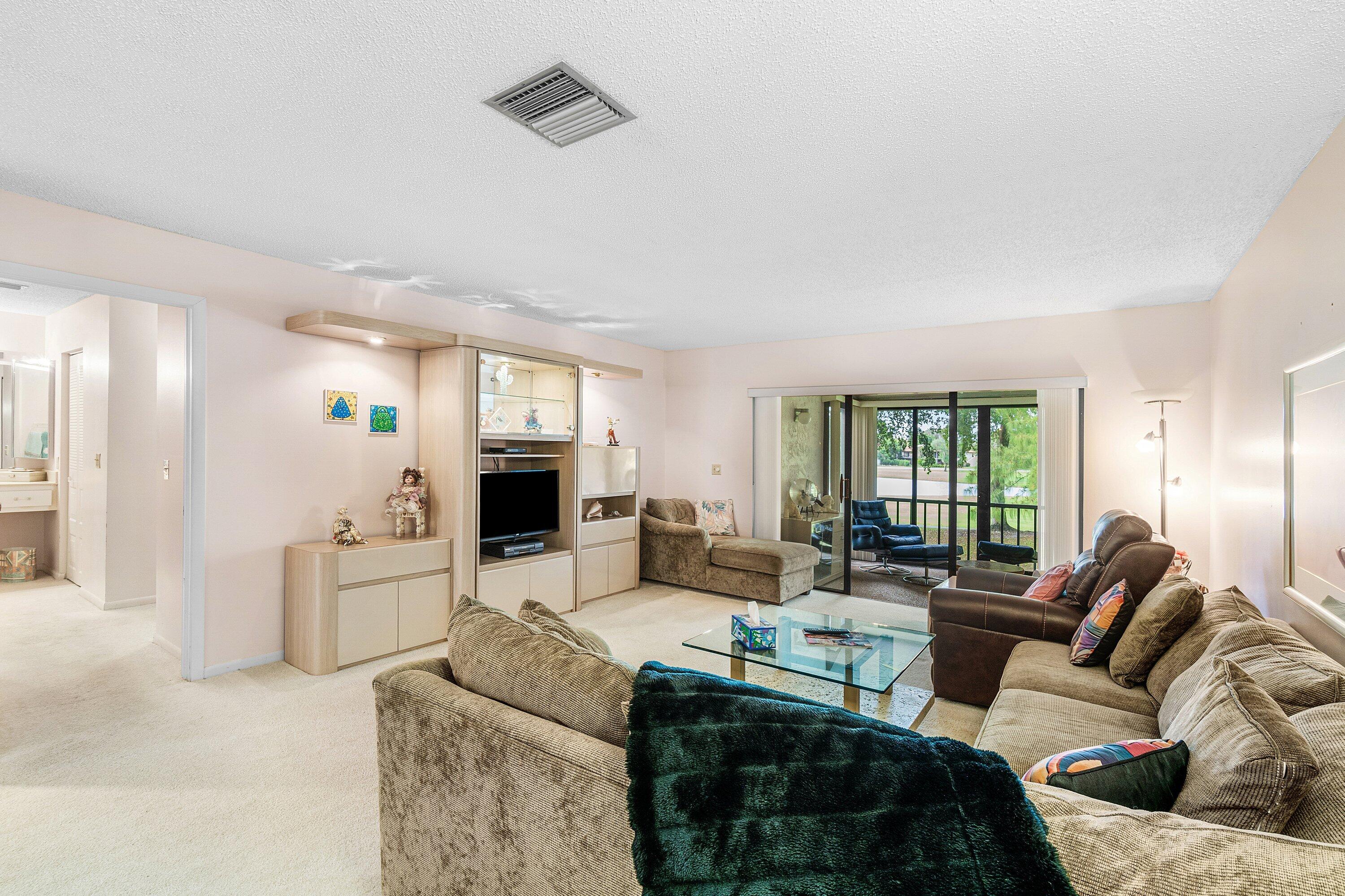 FAIRWAYS OF BOCA LAGO CONDO - Residential