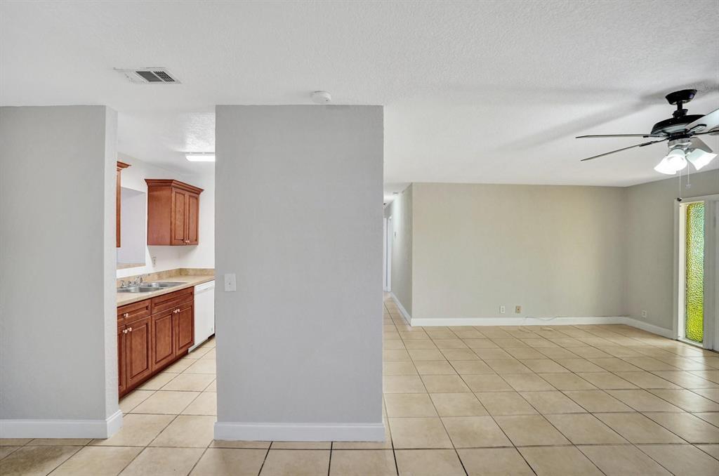 FAIRLAWN - Residential Lease