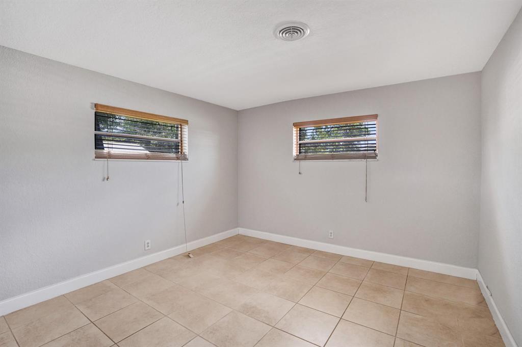 FAIRLAWN - Residential Lease