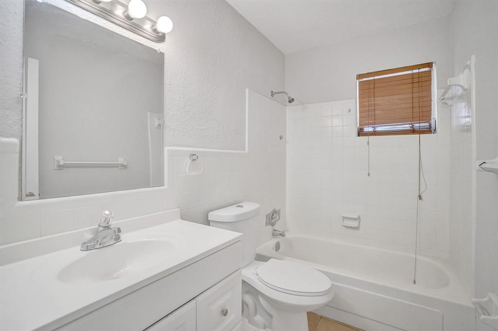 FAIRLAWN - Residential Lease