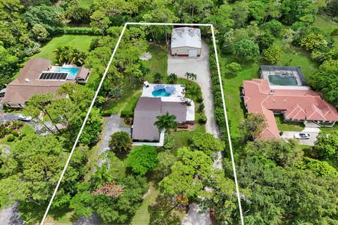 Photo of 6146 NW 66TH Avenue, Parkland, FL 33067 (MLS # B26068923)