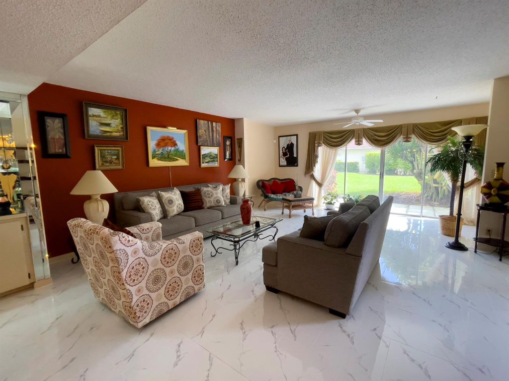 Photo of 6768 10th Avenue N #115, Lake Worth, FL 33467 (MLS # R11149574)