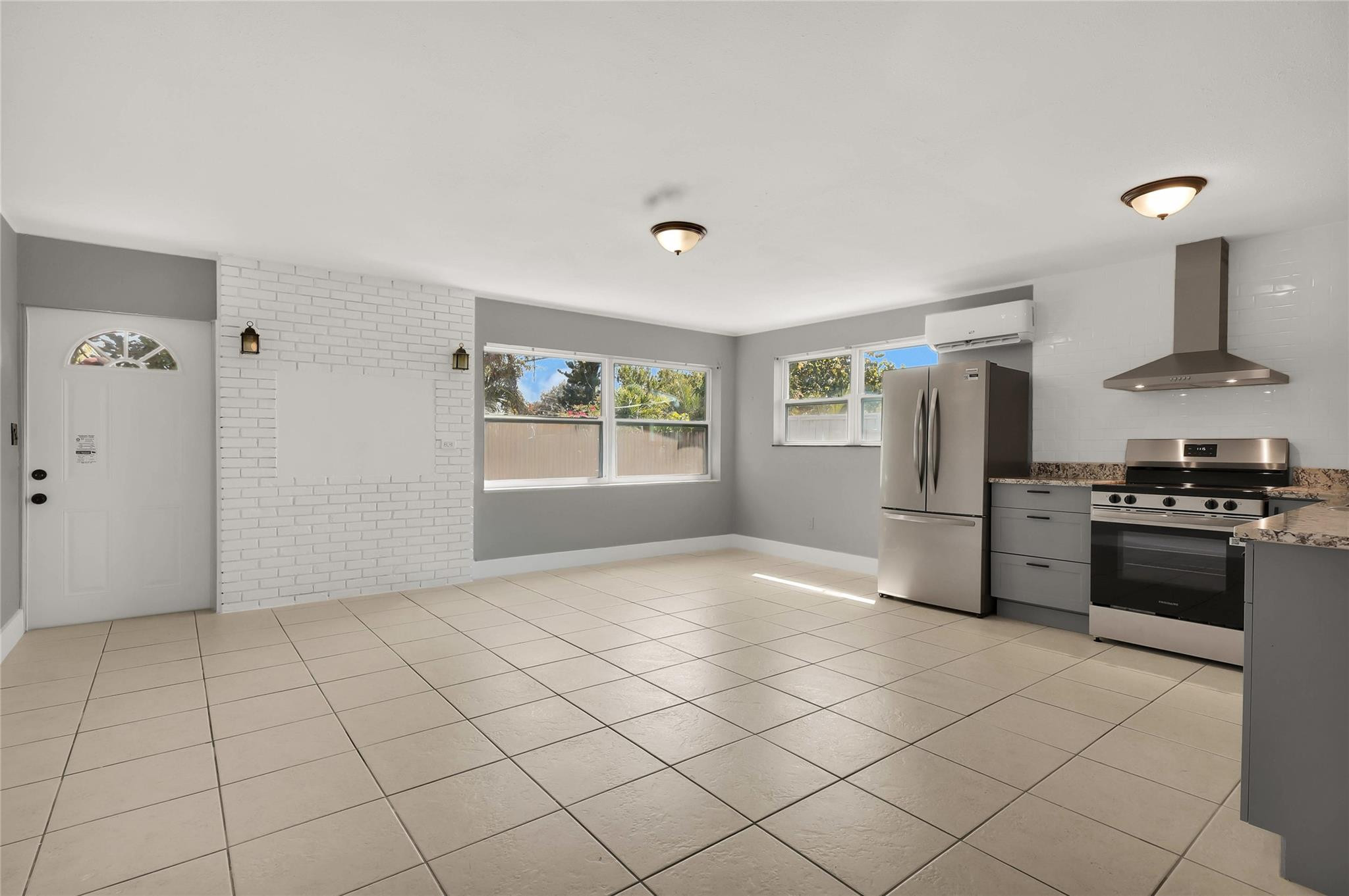 North Hollywood 4-1 B - Residential Lease