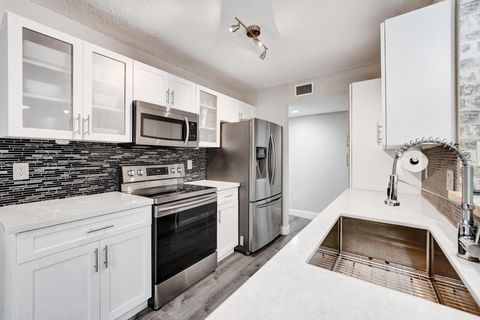 Photo of 9280 NW 9th Court #9280, Plantation, FL 33324 (MLS # F10553991)