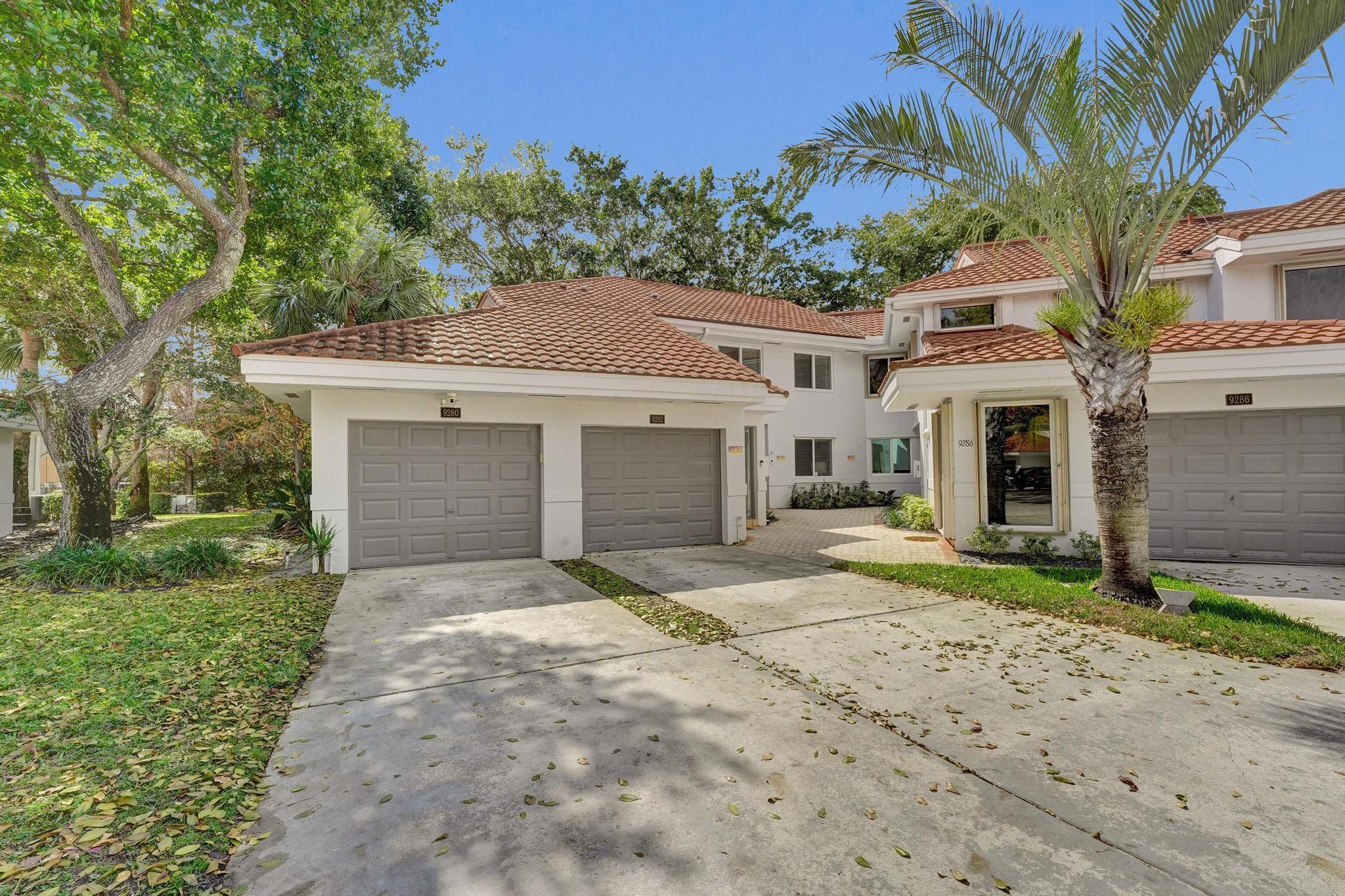 PARC COURT - Residential