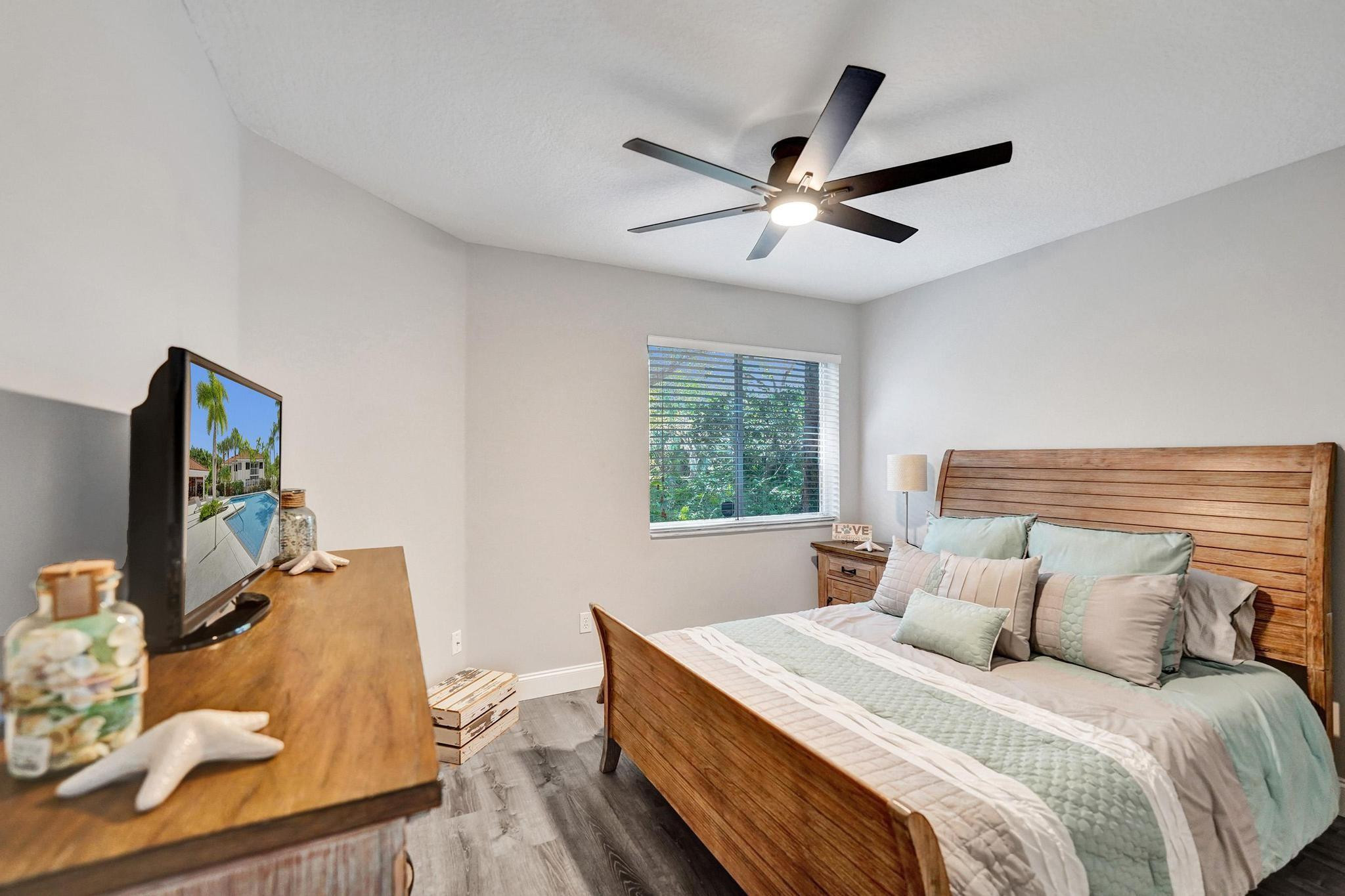 PARC COURT - Residential