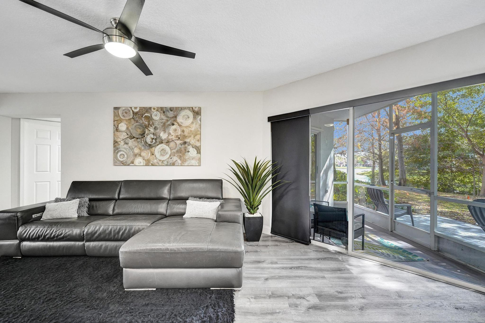 PARC COURT - Residential