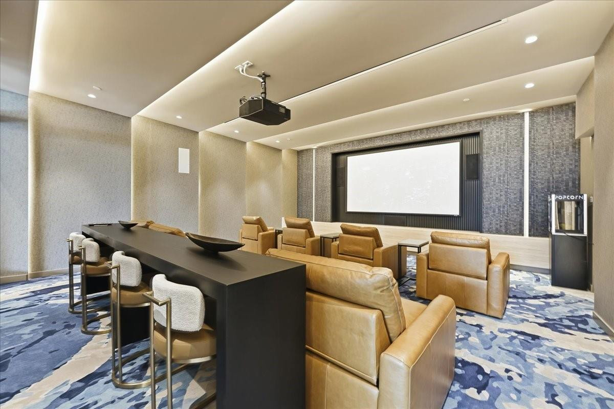 SELENE OCEANFRONT RESIDEN - Residential