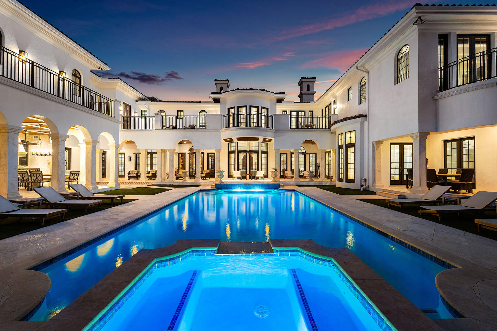 ROYAL PALM YACHT & COUNTR - Residential