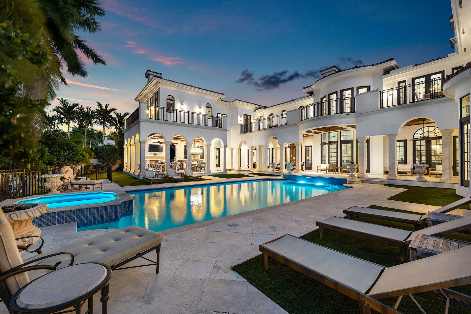 ROYAL PALM YACHT & COUNTR - Residential