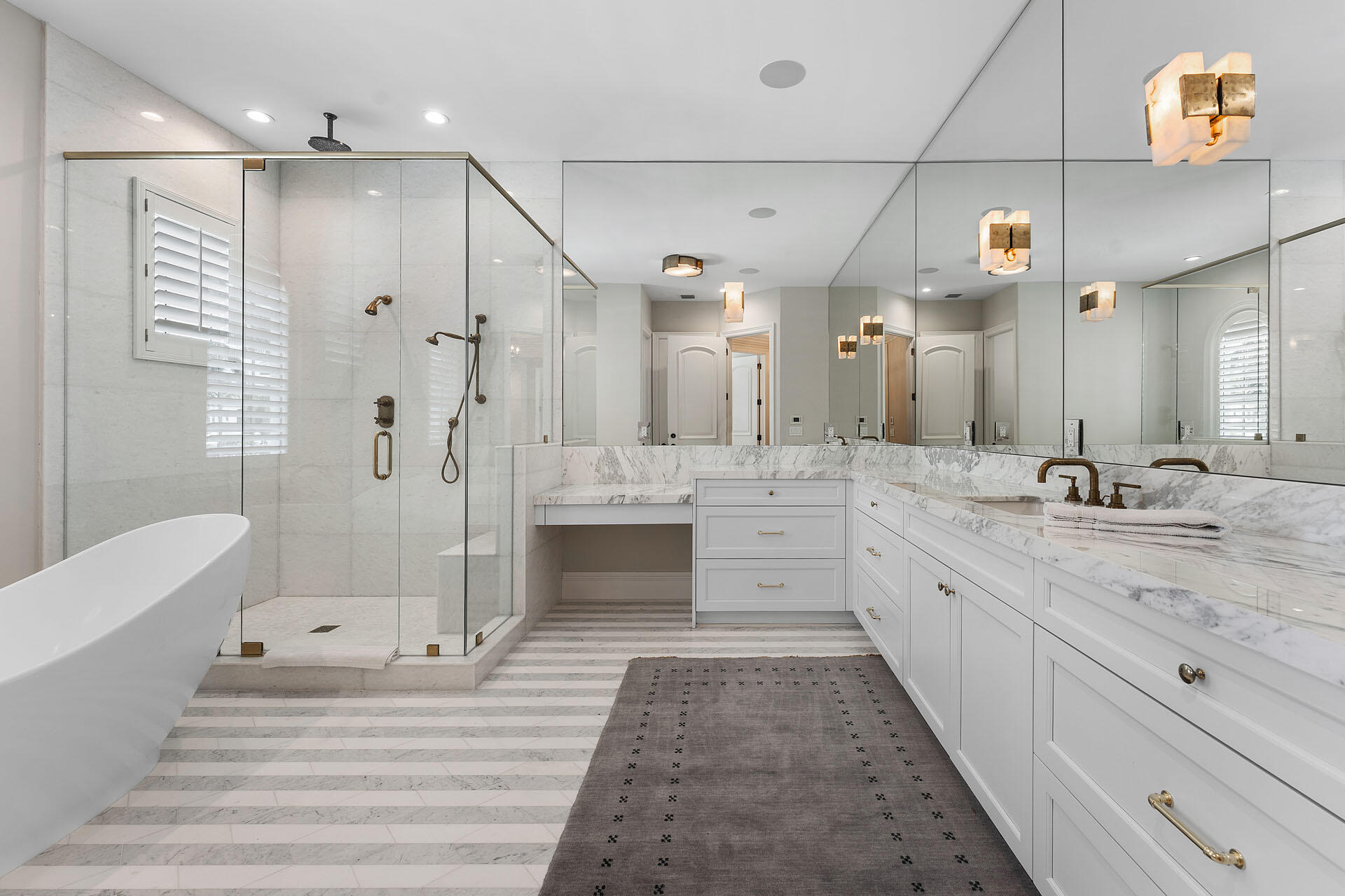 ROYAL PALM YACHT & COUNTR - Residential