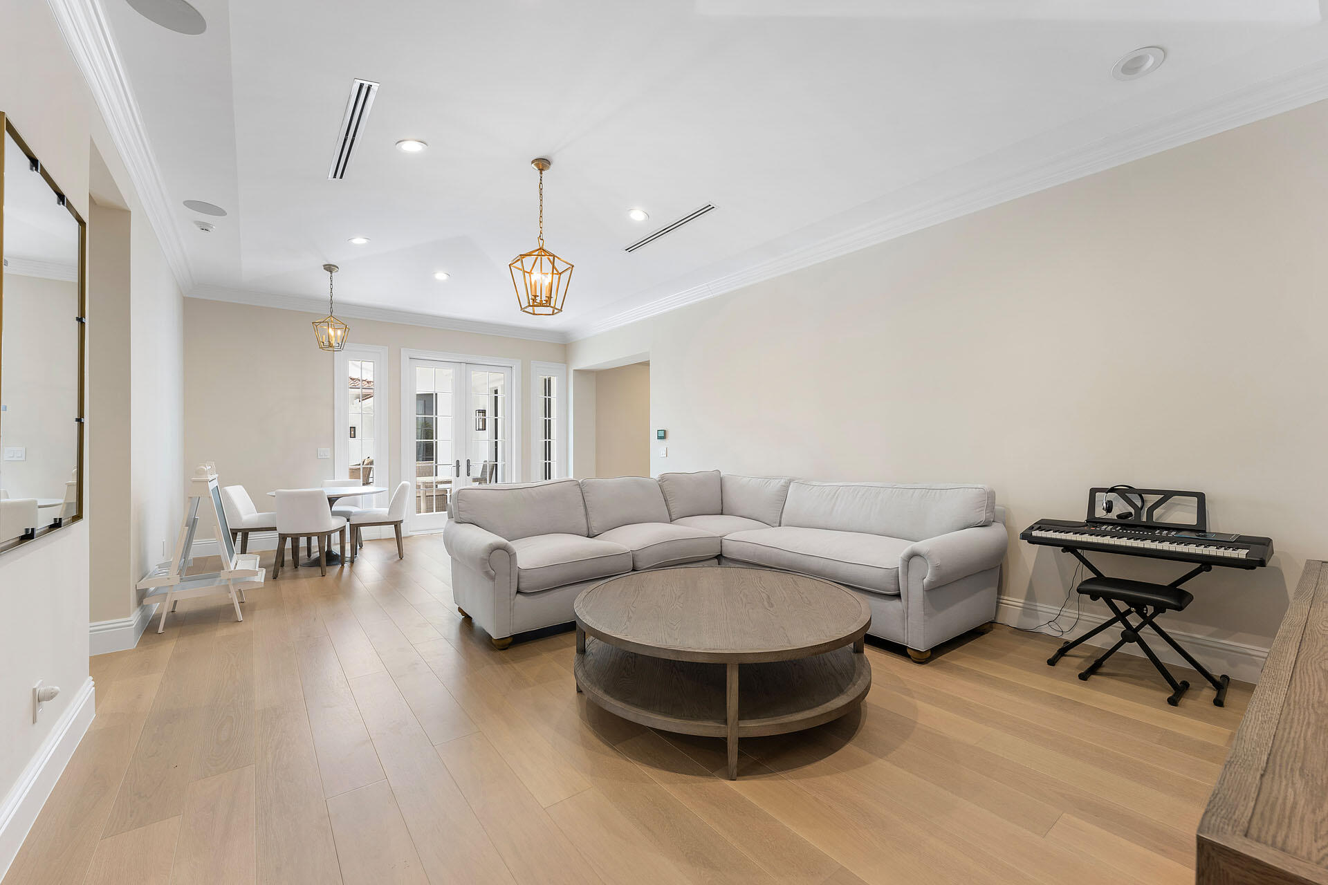 ROYAL PALM YACHT & COUNTR - Residential