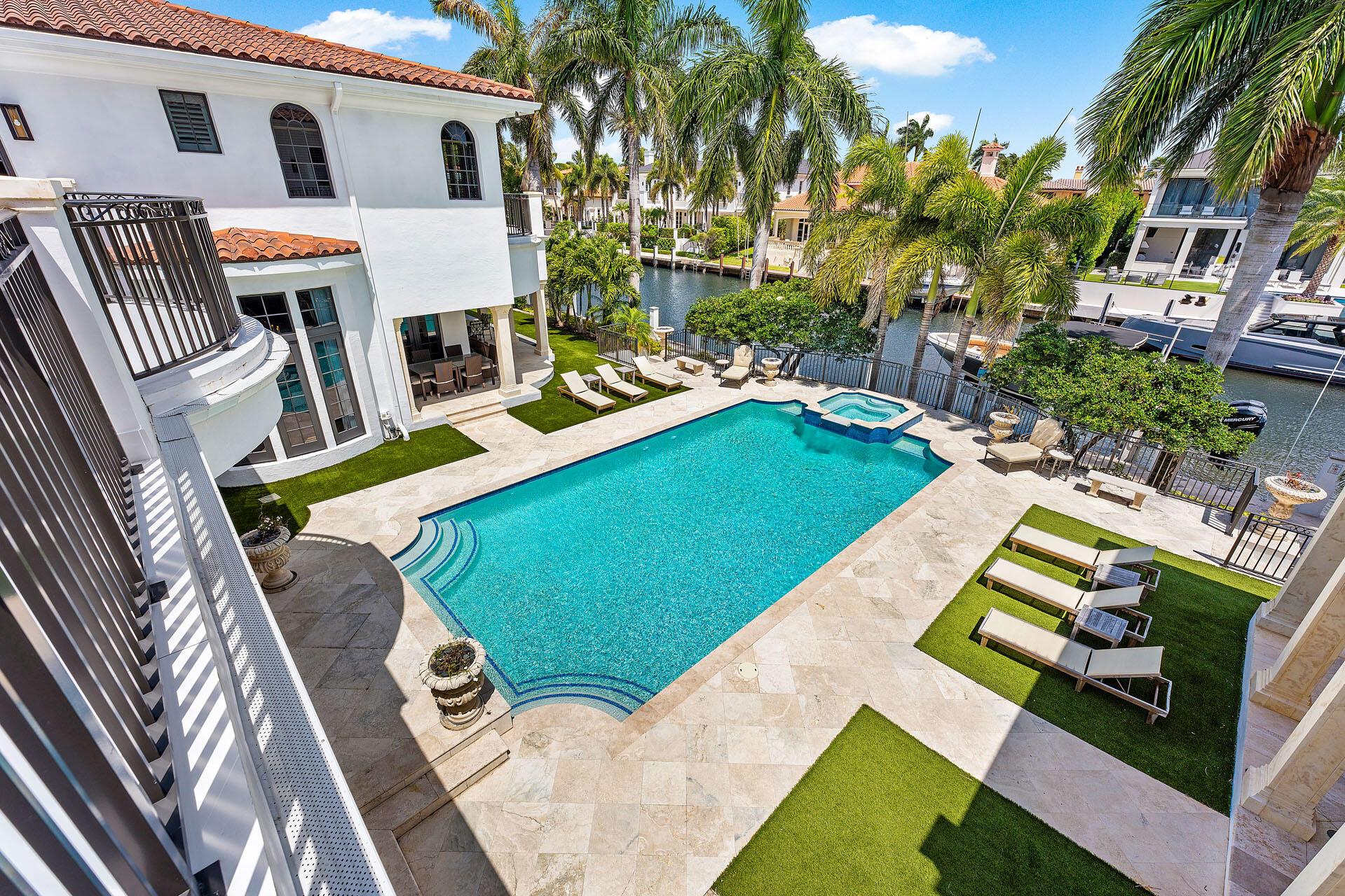 ROYAL PALM YACHT & COUNTR - Residential